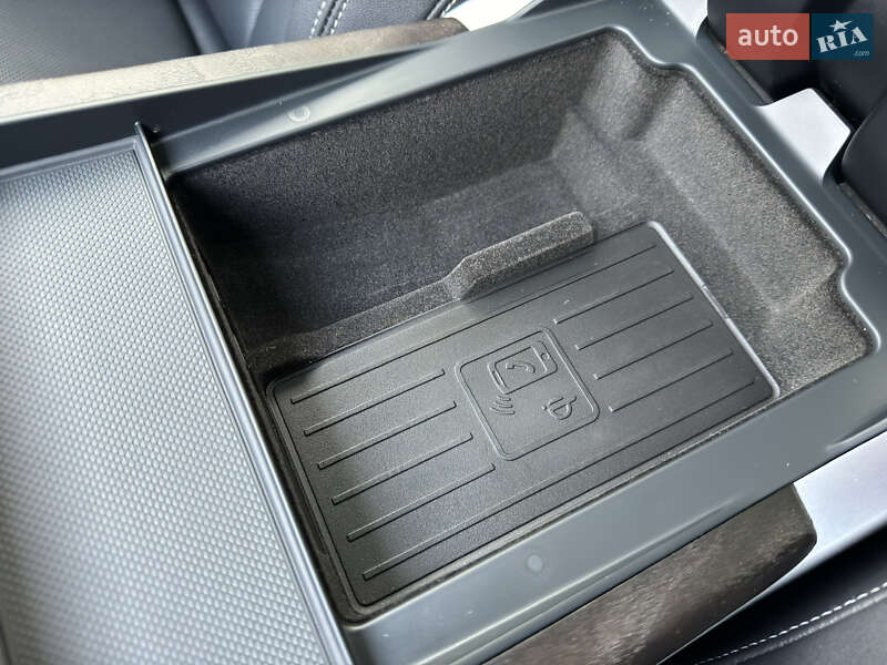 Внедорожник / Кроссовер Audi Q8 2019 в Ивано-Франковске