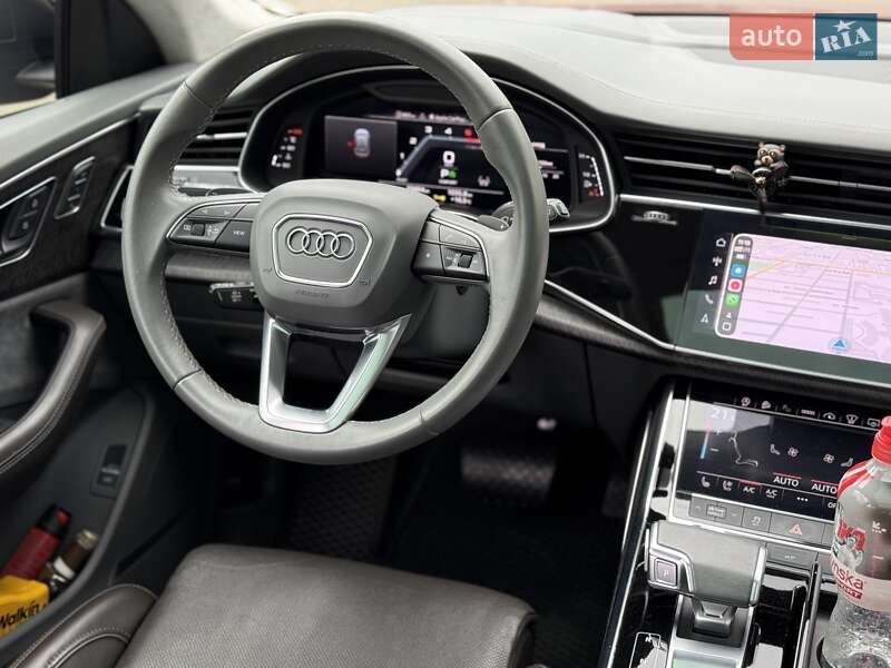 Внедорожник / Кроссовер Audi Q8 2021 в Одессе
