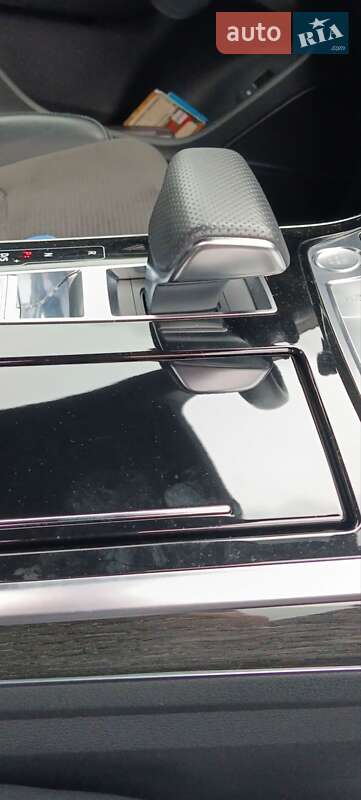 Внедорожник / Кроссовер Audi Q8 2018 в Виннице