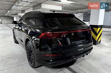 Внедорожник / Кроссовер Audi Q8 2024 в 