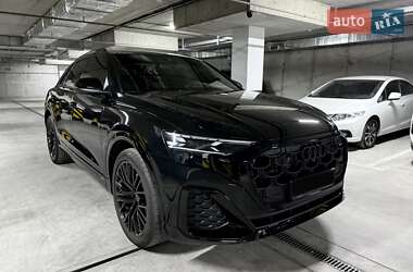 Внедорожник / Кроссовер Audi Q8 2024 в 