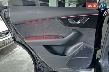 Внедорожник / Кроссовер Audi Q8 2024 в 