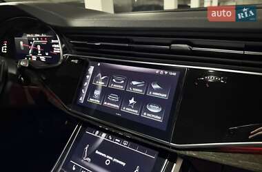 Внедорожник / Кроссовер Audi Q8 2024 в 