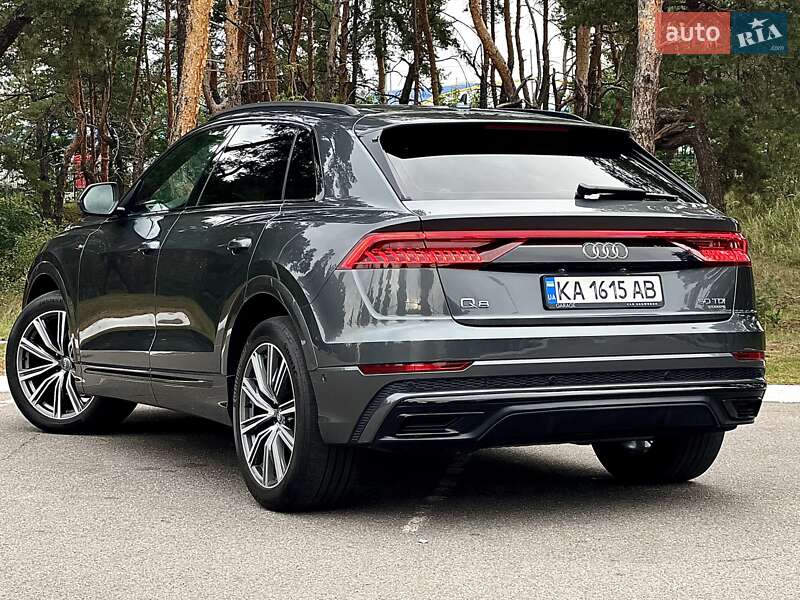 Позашляховик / Кросовер Audi Q8 2019 в Києві