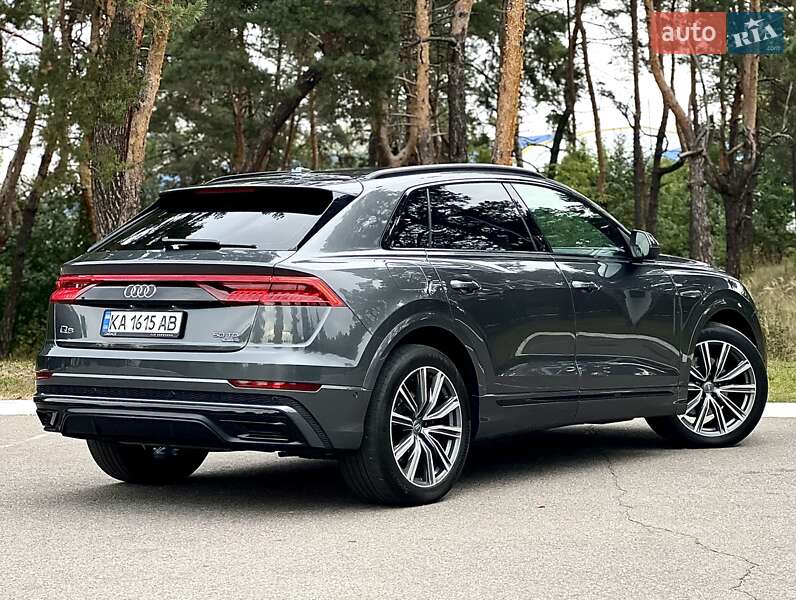 Позашляховик / Кросовер Audi Q8 2019 в Києві