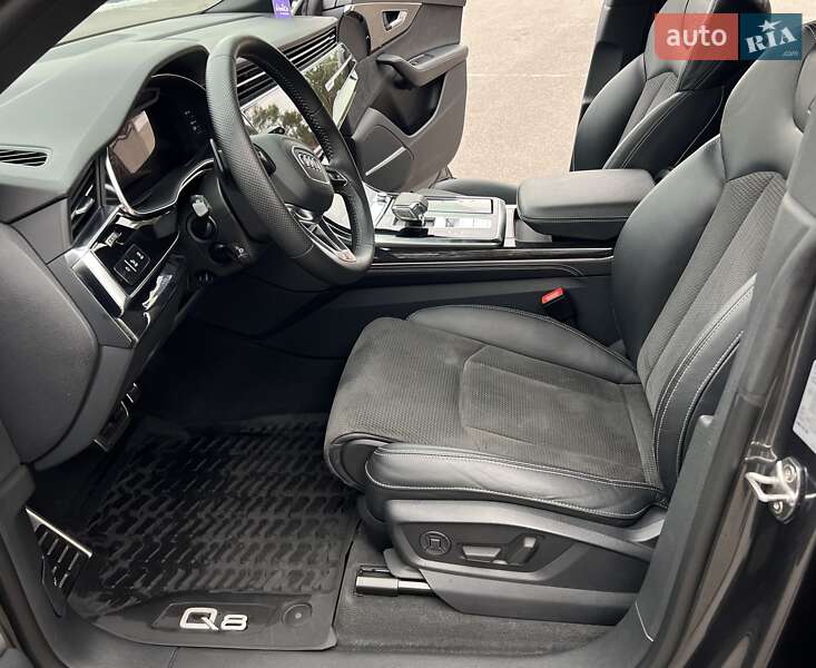 Позашляховик / Кросовер Audi Q8 2019 в Києві