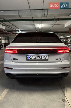 Внедорожник / Кроссовер Audi Q8 2019 в Киеве