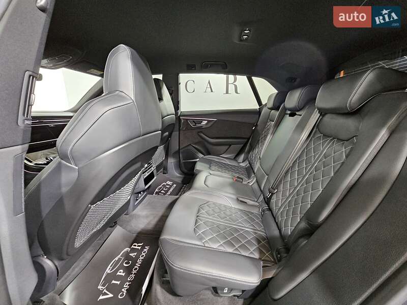 Внедорожник / Кроссовер Audi Q8 2018 в Киеве