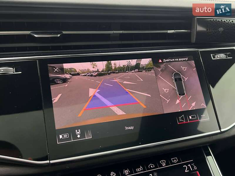 Внедорожник / Кроссовер Audi Q8 2018 в Киеве