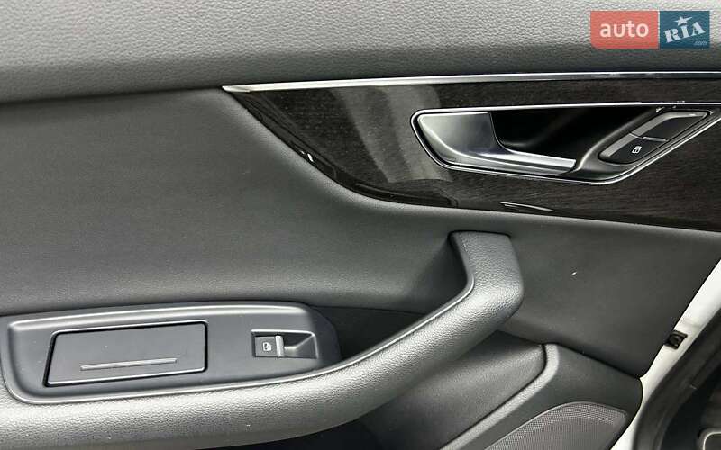 Внедорожник / Кроссовер Audi Q8 2018 в Черновцах фото 23 Внедорожник / Кроссовер Audi Q8 2018 в Черновцах