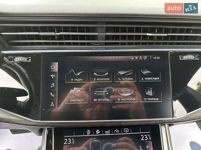 Внедорожник / Кроссовер Audi Q8 2019 в Киеве