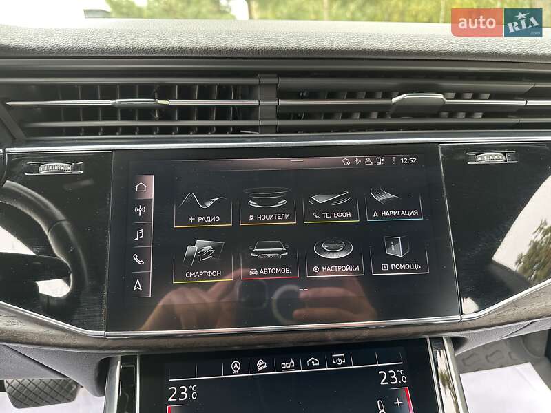 Внедорожник / Кроссовер Audi Q8 2019 в Киеве
