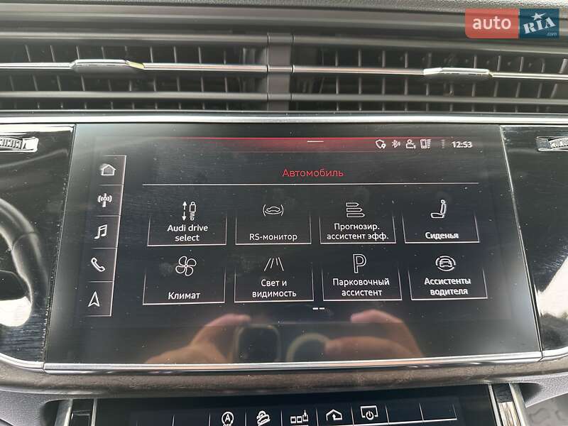Внедорожник / Кроссовер Audi Q8 2019 в Киеве