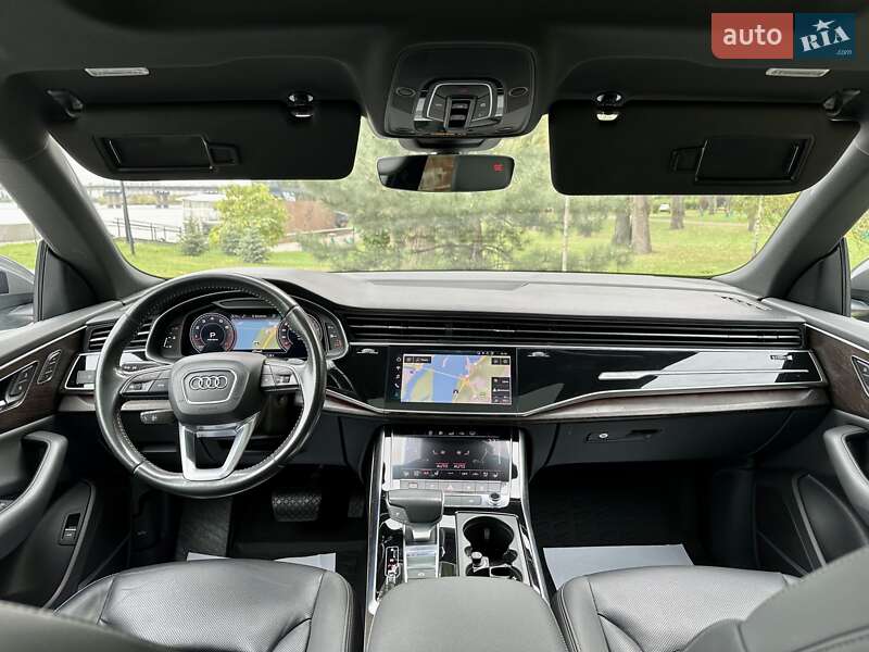 Внедорожник / Кроссовер Audi Q8 2019 в Киеве