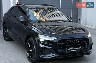 Позашляховик / Кросовер Audi Q8 2019 в 