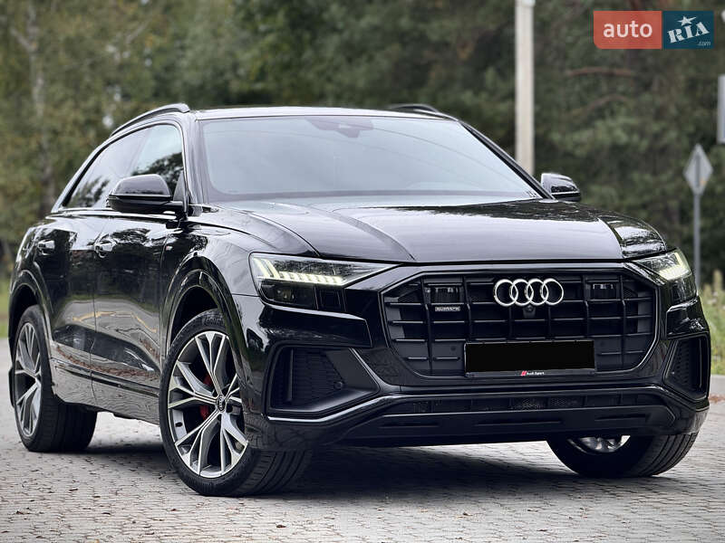 Позашляховик / Кросовер Audi Q8 2021 в Львові