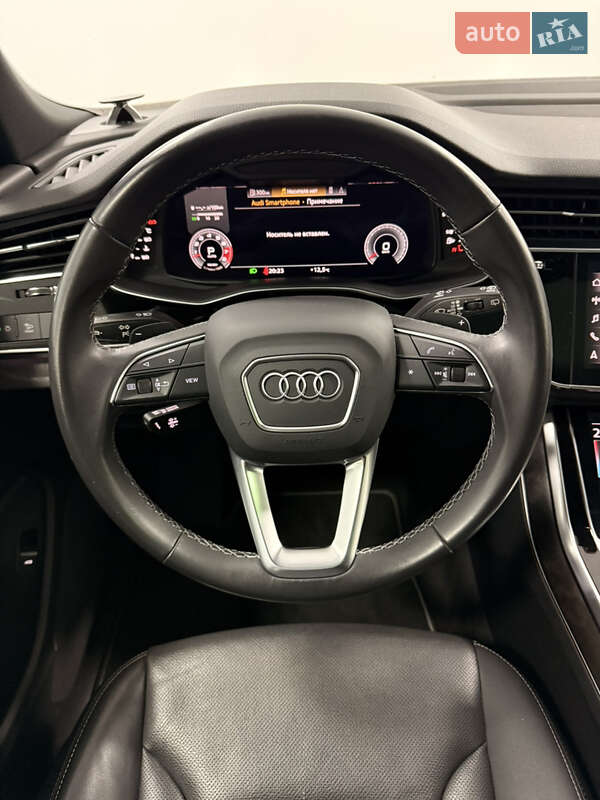 Внедорожник / Кроссовер Audi Q8 2021 в Одессе