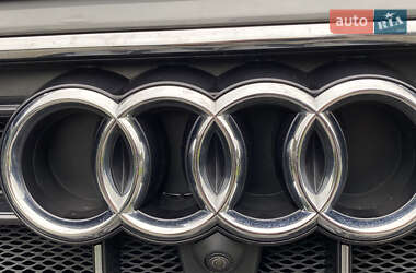 Внедорожник / Кроссовер Audi Q8 2019 в 