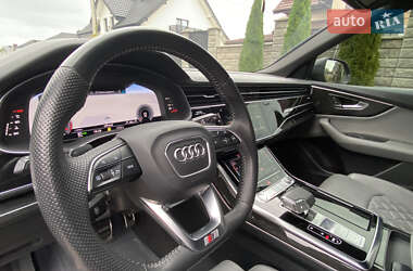 Внедорожник / Кроссовер Audi Q8 2019 в 