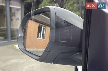 Внедорожник / Кроссовер Audi Q8 2020 в 