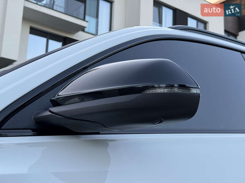 Внедорожник / Кроссовер Audi Q8 2019 в Ужгороде