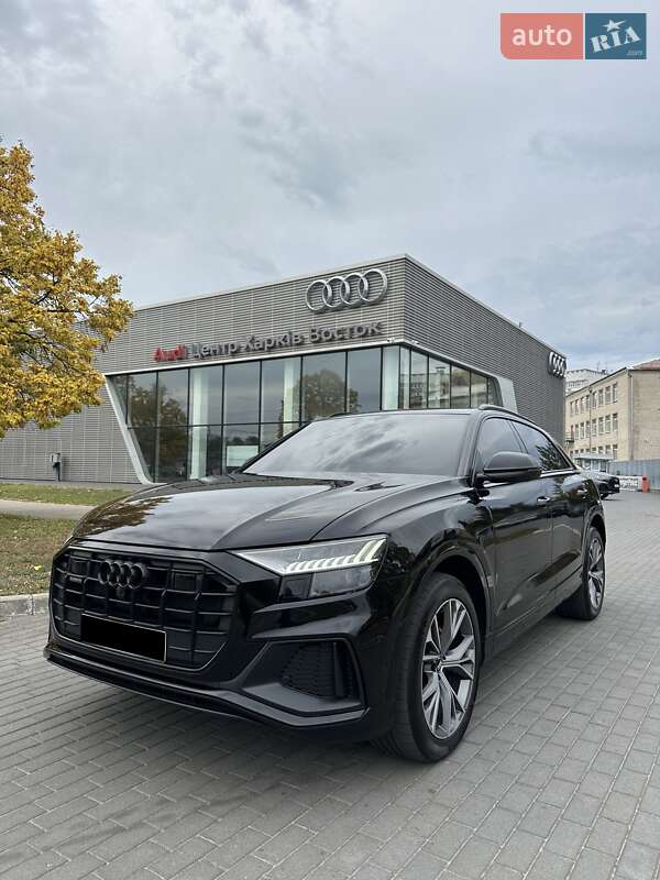 Внедорожник / Кроссовер Audi Q8 2021 в Киеве