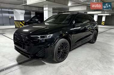 Внедорожник / Кроссовер Audi Q8 2024 в 