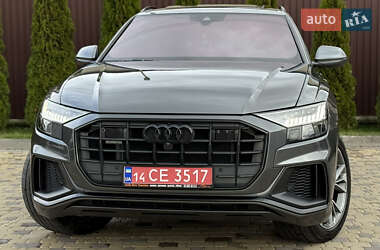 Внедорожник / Кроссовер Audi Q8 2020 в 