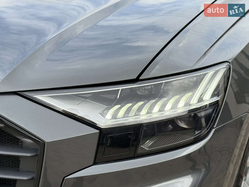 Внедорожник / Кроссовер Audi Q8 2020 в Тернополе