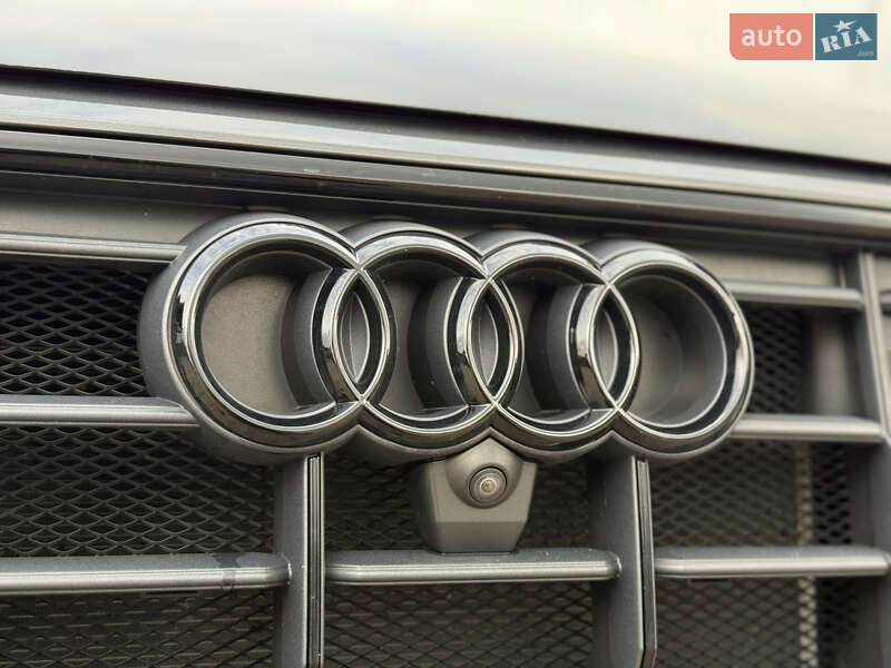 Внедорожник / Кроссовер Audi Q8 2020 в Тернополе