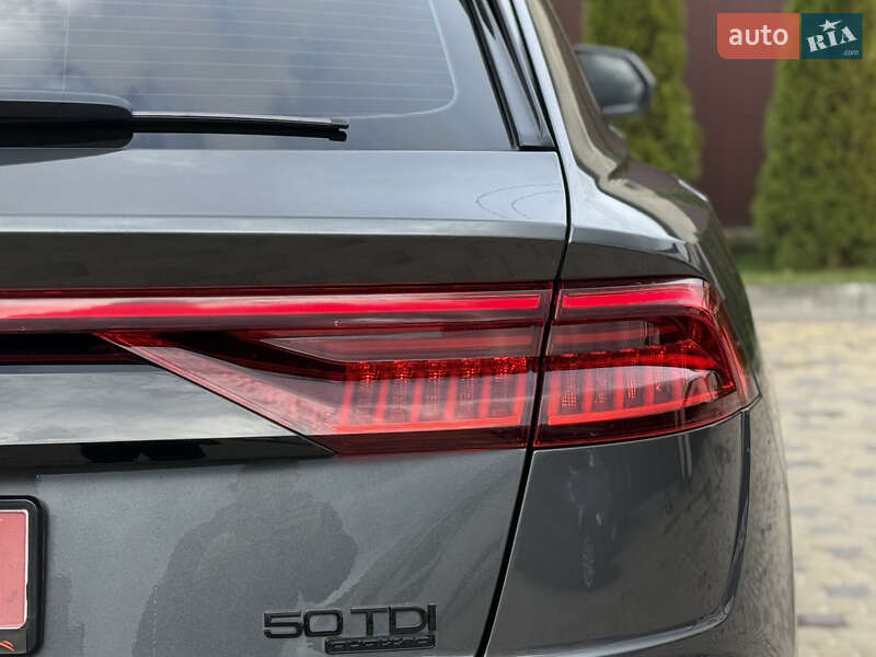 Внедорожник / Кроссовер Audi Q8 2020 в Тернополе