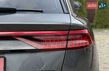 Внедорожник / Кроссовер Audi Q8 2020 в 