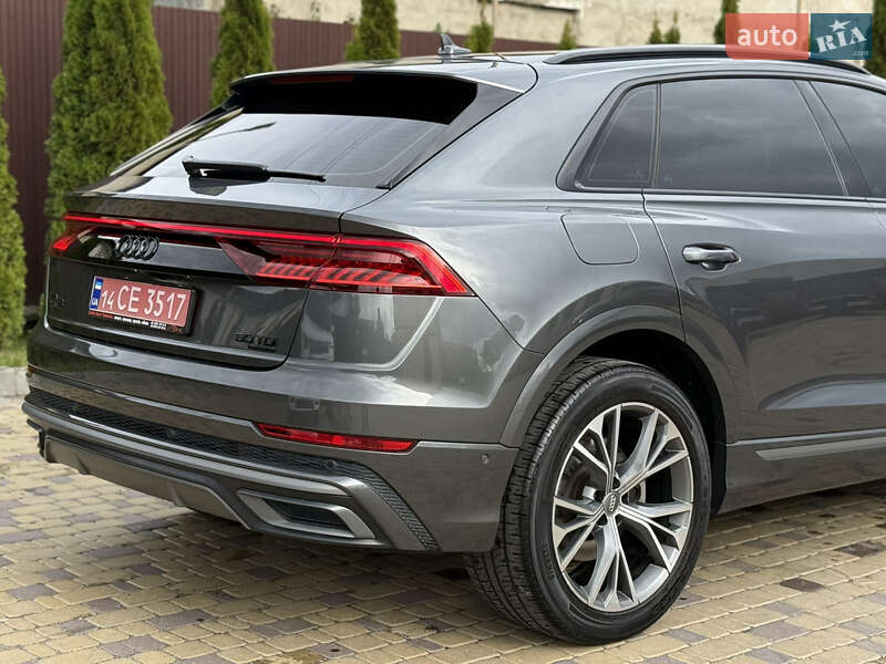 Внедорожник / Кроссовер Audi Q8 2020 в Тернополе