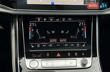 Внедорожник / Кроссовер Audi Q8 2020 в 