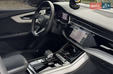 Внедорожник / Кроссовер Audi Q8 2020 в 