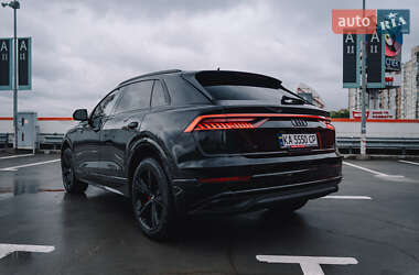 Внедорожник / Кроссовер Audi Q8 2018 в 