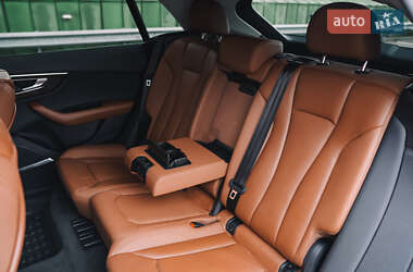 Внедорожник / Кроссовер Audi Q8 2018 в 