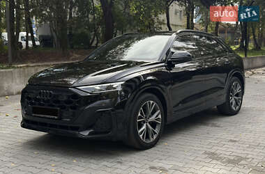 Позашляховик / Кросовер Audi Q8 2024 в Тернополі