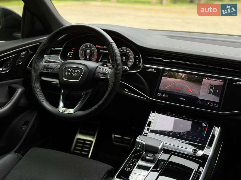 Позашляховик / Кросовер Audi Q8 2024 в Тернополі