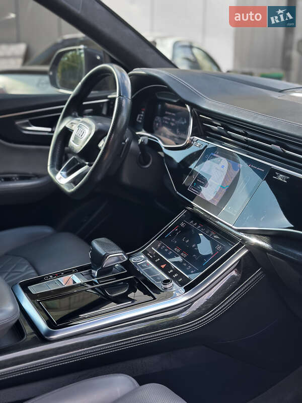Внедорожник / Кроссовер Audi Q8 2018 в Николаеве
