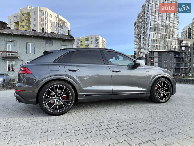 Внедорожник / Кроссовер Audi Q8 2018 в Львове