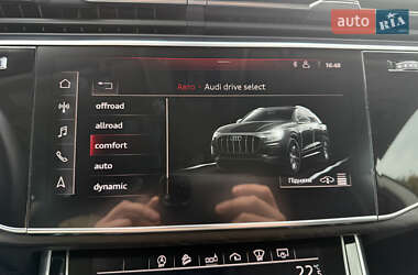 Внедорожник / Кроссовер Audi Q8 2020 в 