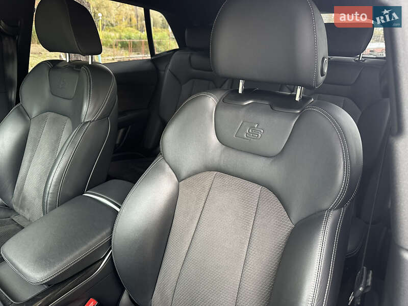 Внедорожник / Кроссовер Audi Q8 2019 в Киеве фото 32 Внедорожник / Кроссовер Audi Q8 2019 в Киеве