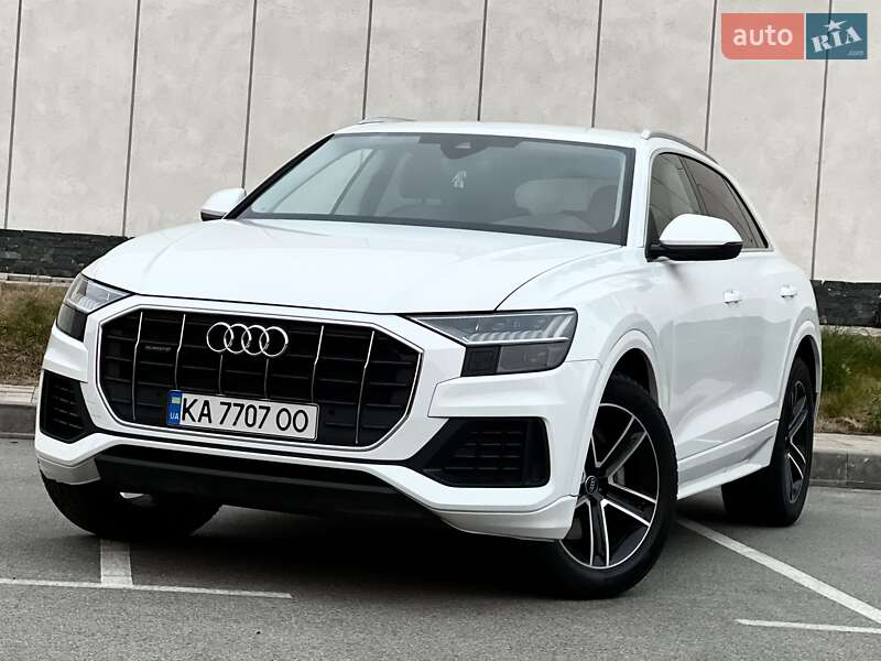 Внедорожник / Кроссовер Audi Q8 2023 в  фото Внедорожник / Кроссовер Audi Q8 2023 в