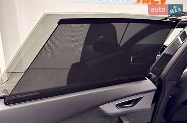 Внедорожник / Кроссовер Audi Q8 2025 в 
