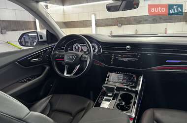 Позашляховик / Кросовер Audi Q8 2018 в  фото 17 Позашляховик / Кросовер Audi Q8 2018 в