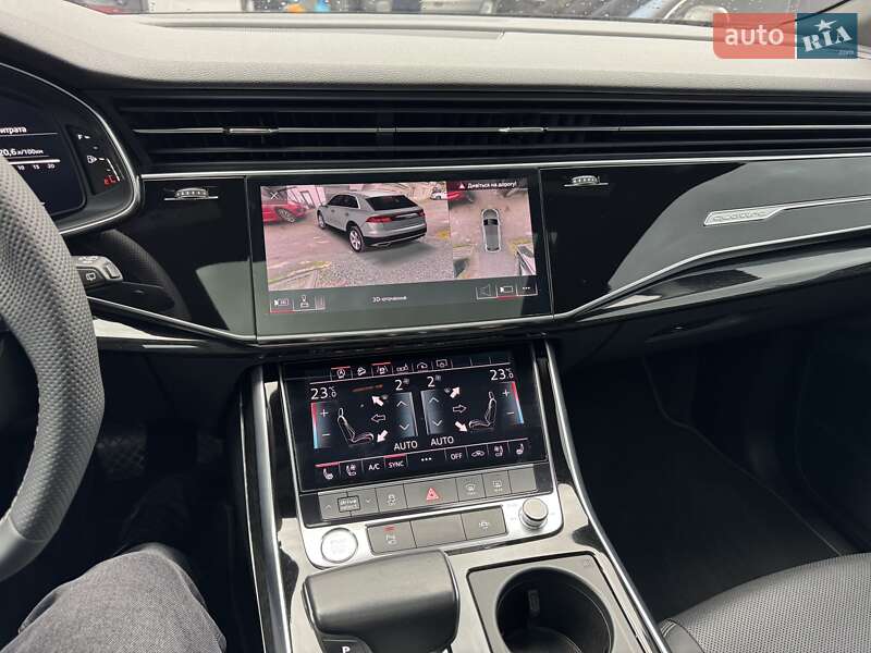 Внедорожник / Кроссовер Audi Q8 2019 в Тернополе