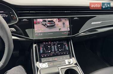 Позашляховик / Кросовер Audi Q8 2019 в 