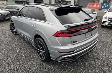 Позашляховик / Кросовер Audi Q8 2019 в 