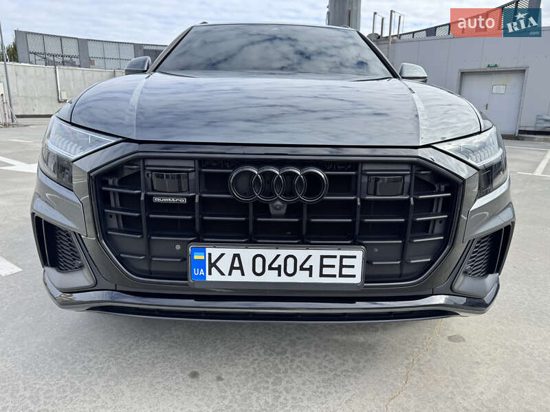 Позашляховик / Кросовер Audi Q8 2021 в Києві
